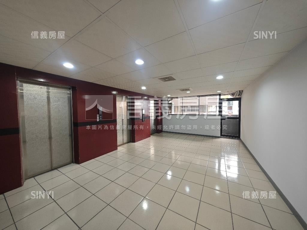 光復尚業邊間辦公房屋室內格局與周邊環境