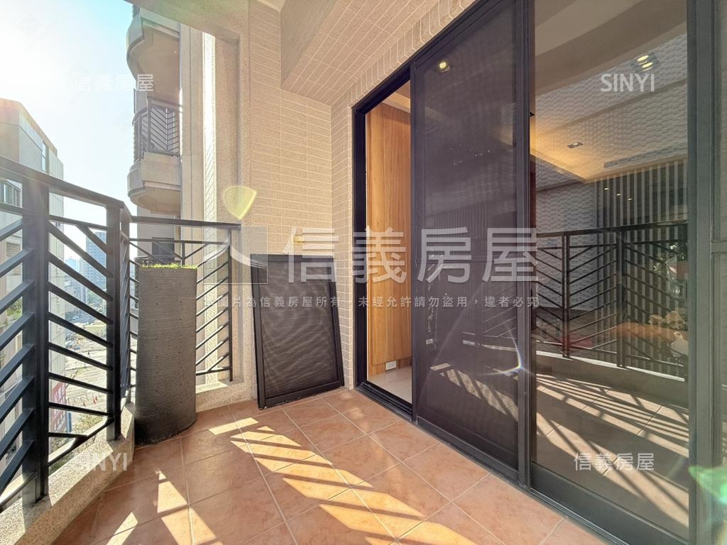 近水湳三房平車時代麗景房屋室內格局與周邊環境