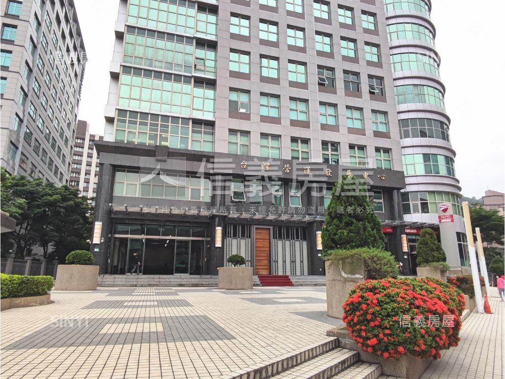 獨賣捷運辦公高樓美景露台房屋室內格局與周邊環境