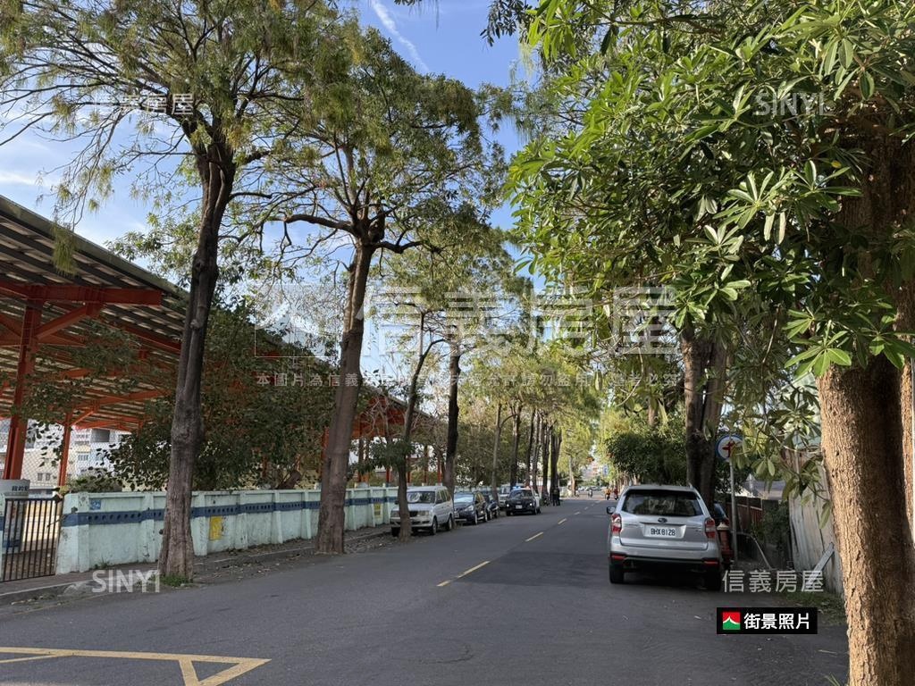 南區低總價小資美透天房屋室內格局與周邊環境