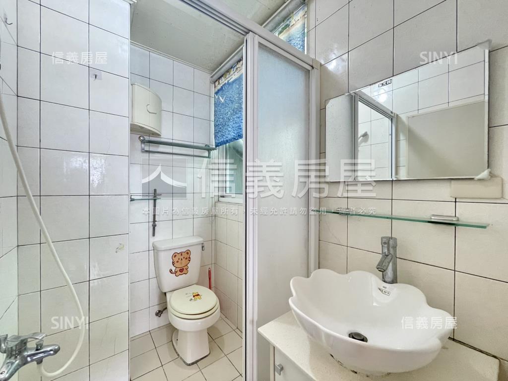 一級棒三房平車房屋室內格局與周邊環境