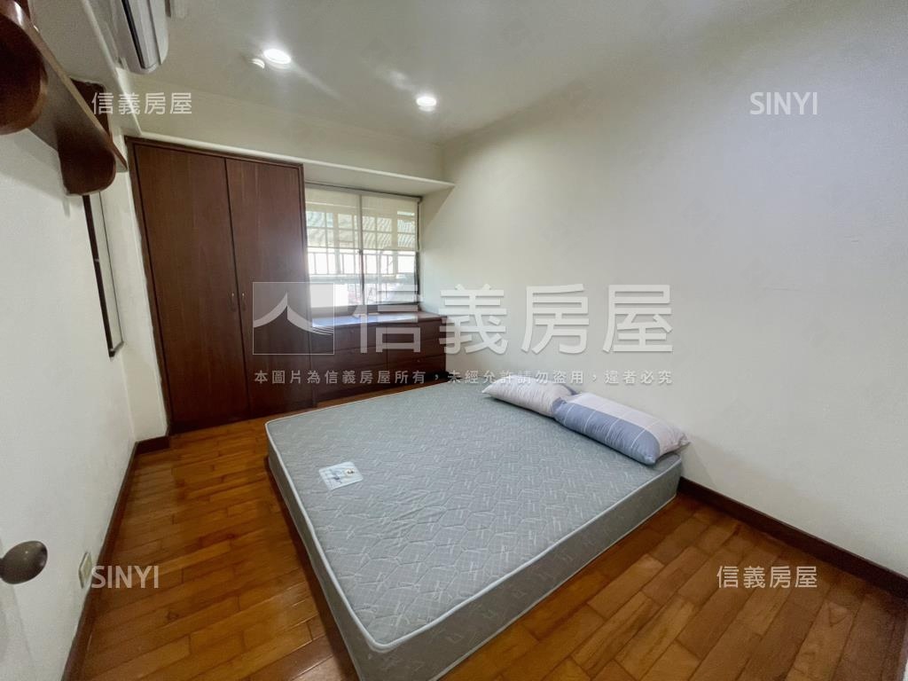 近南紡採光四房平車房屋室內格局與周邊環境