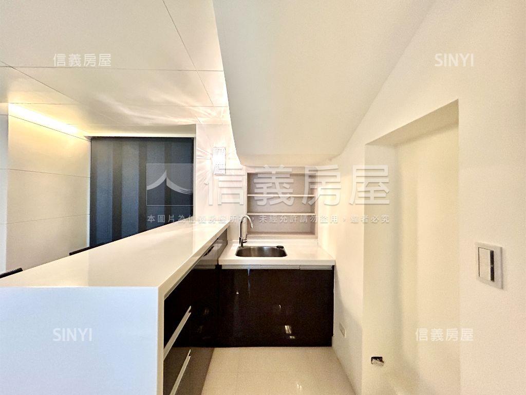 仁愛葉慈傳承名廈房屋室內格局與周邊環境