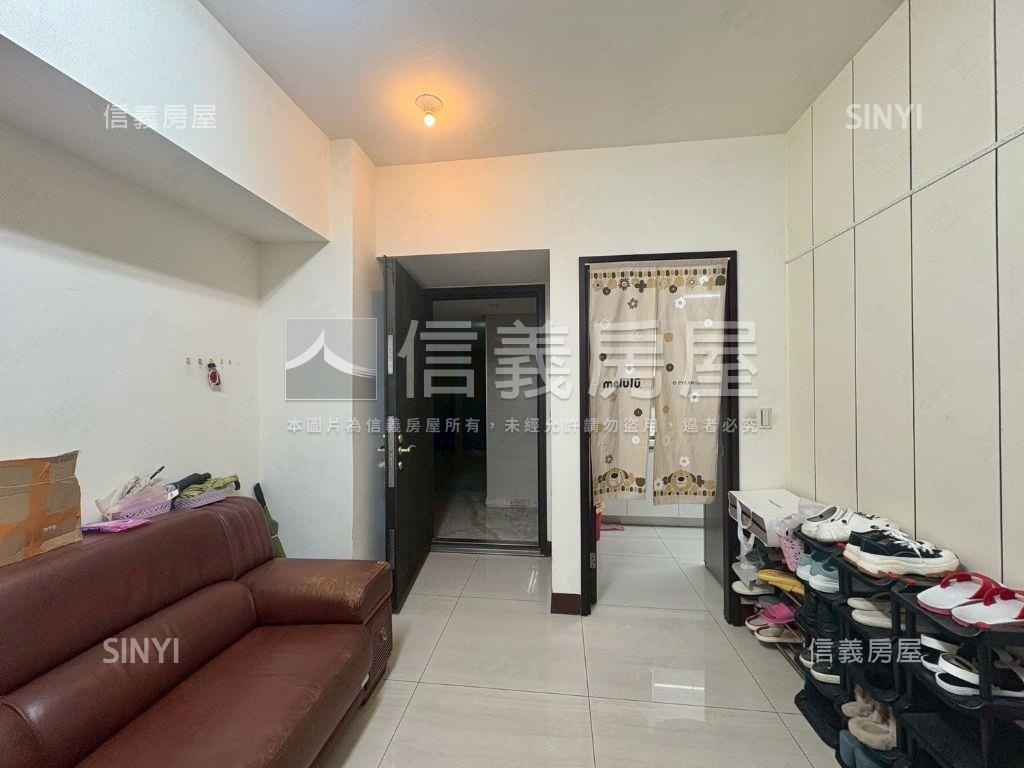 頭份美居仰森４房車位房屋室內格局與周邊環境