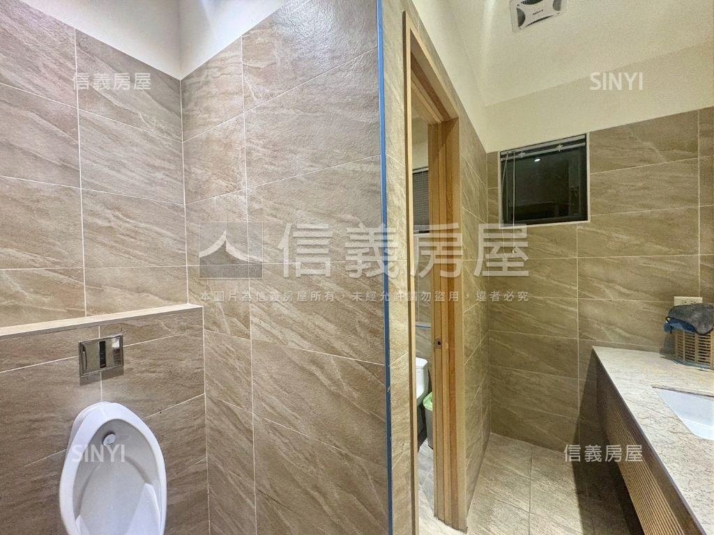 頭份美居仰森４房車位房屋室內格局與周邊環境