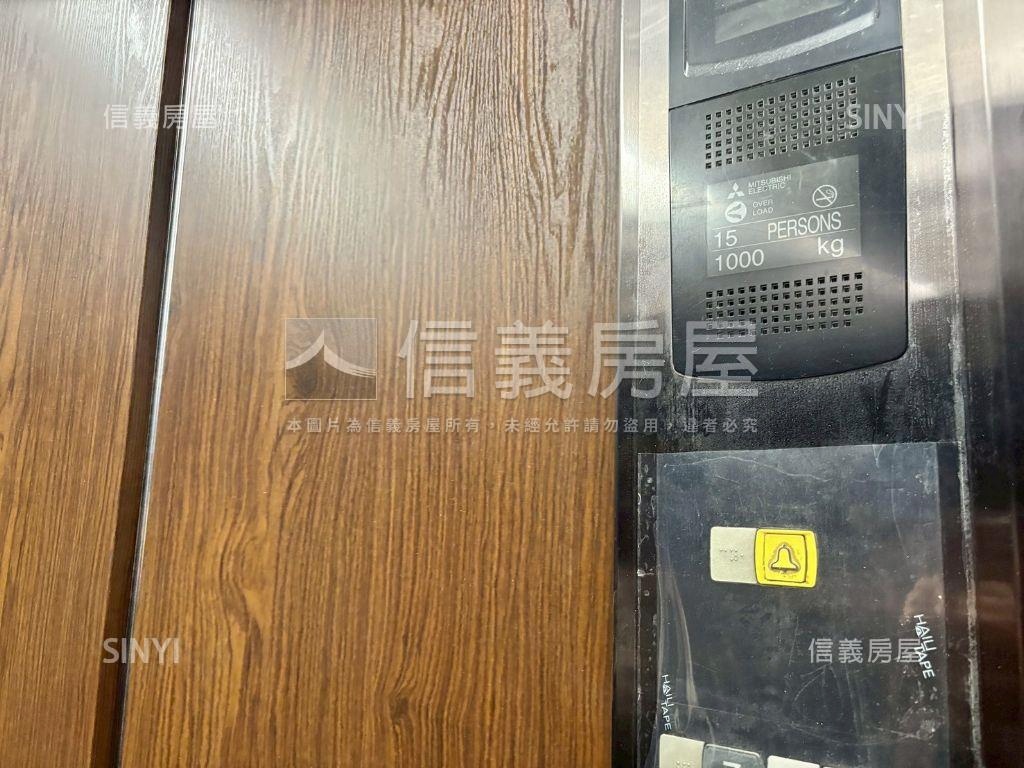 頭份美居仰森４房車位房屋室內格局與周邊環境