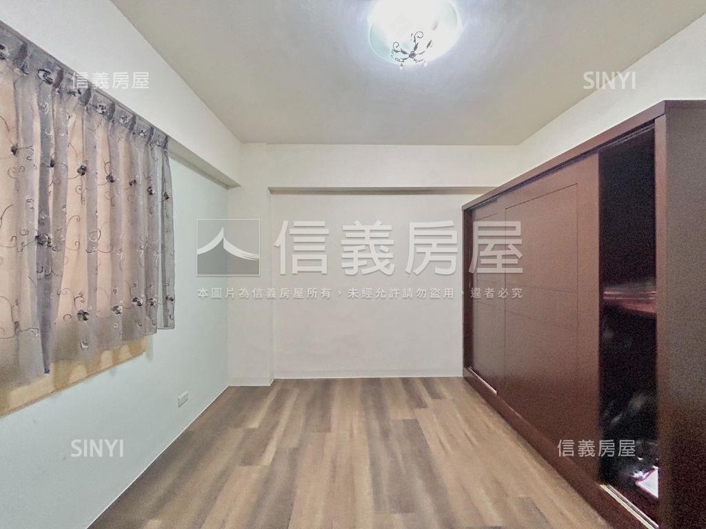 這間坐擁關新生活圈三房房屋室內格局與周邊環境