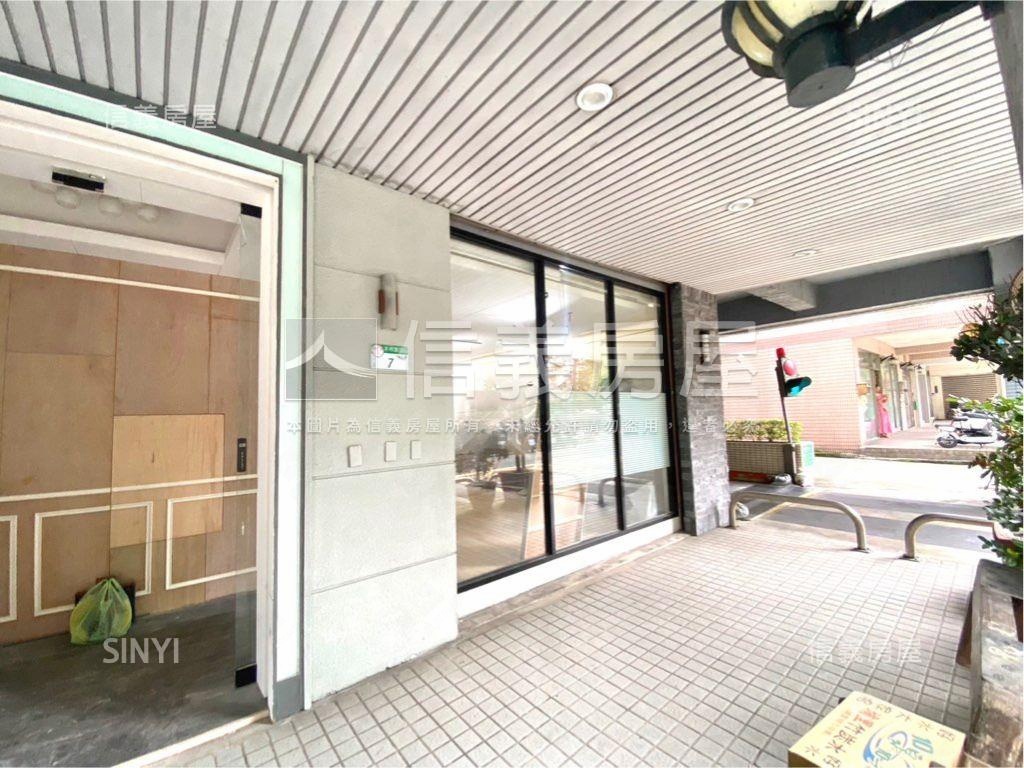 木柵捷運黃金稀有大店辦房屋室內格局與周邊環境