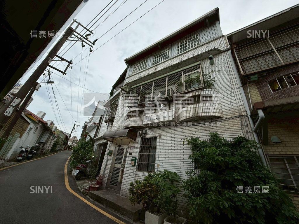 楊梅前後鄰路透天房屋室內格局與周邊環境