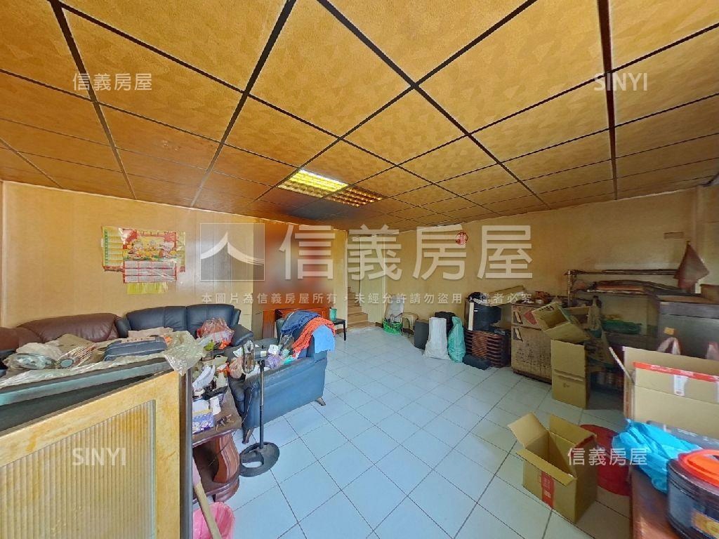 楊梅前後鄰路透天房屋室內格局與周邊環境
