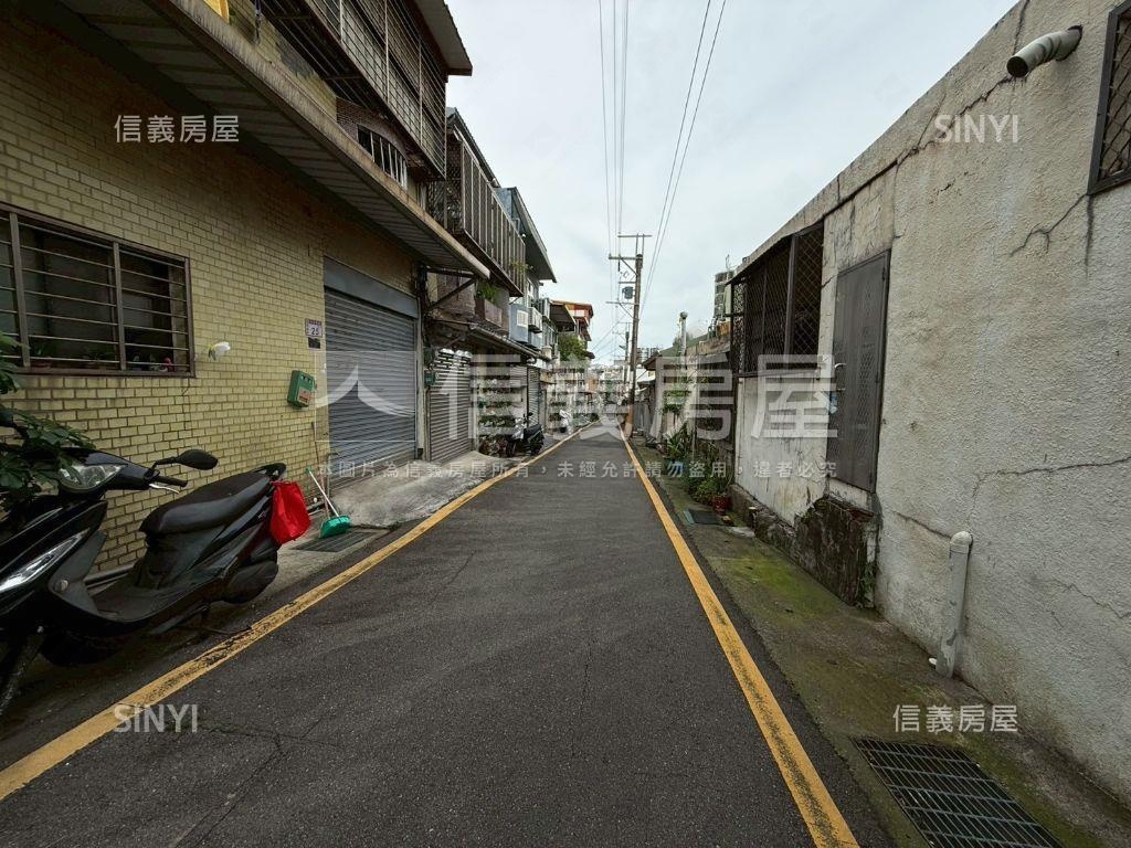 楊梅前後鄰路透天房屋室內格局與周邊環境