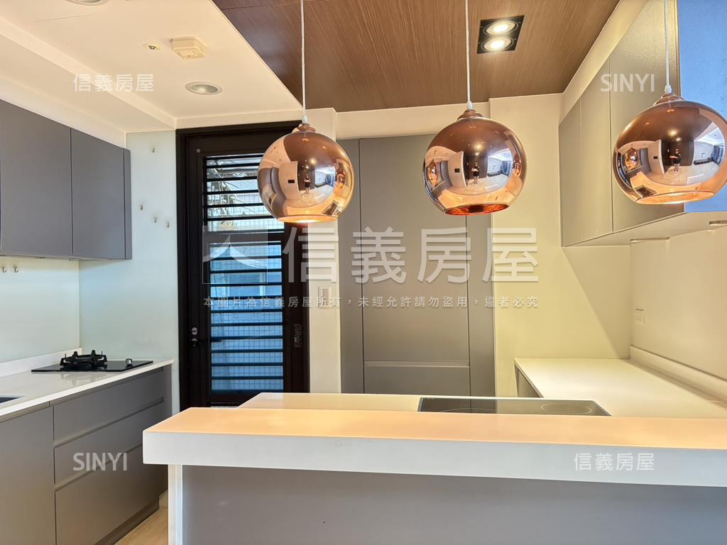 帛詩華豪華經典房屋室內格局與周邊環境