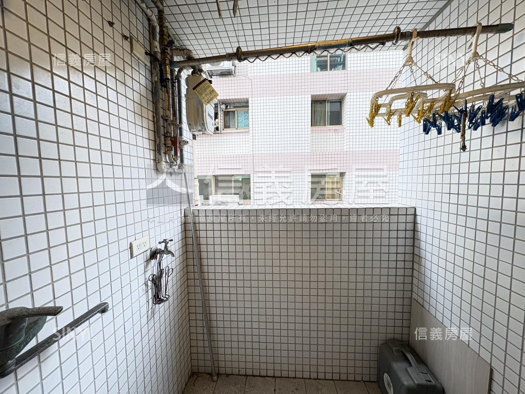 帛詩華豪華經典房屋室內格局與周邊環境