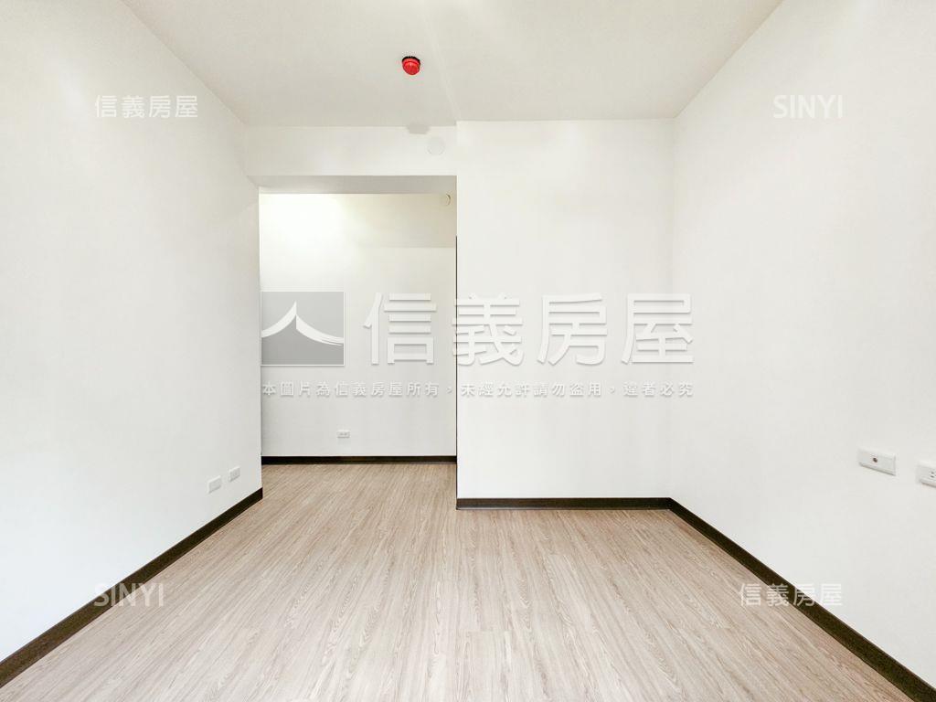 近部桃．織未來三房車位房屋室內格局與周邊環境