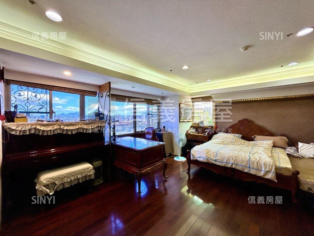 面河景五房稀有再現房屋室內格局與周邊環境