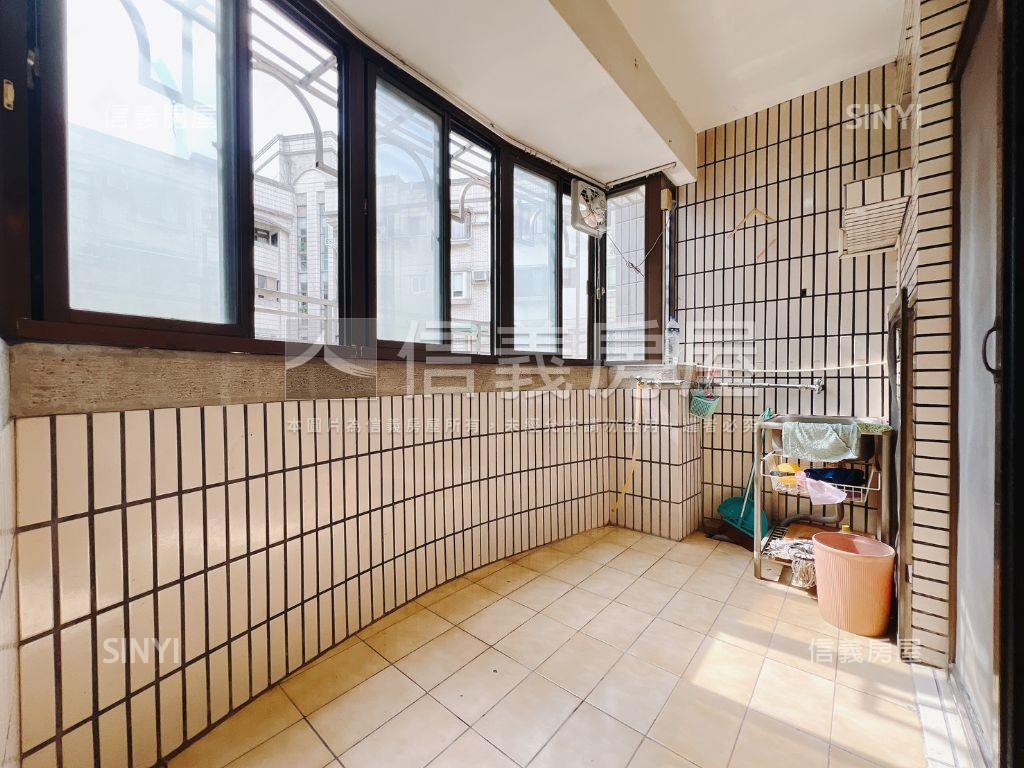 『惠宇』伊莉莎白三房公寓房屋室內格局與周邊環境
