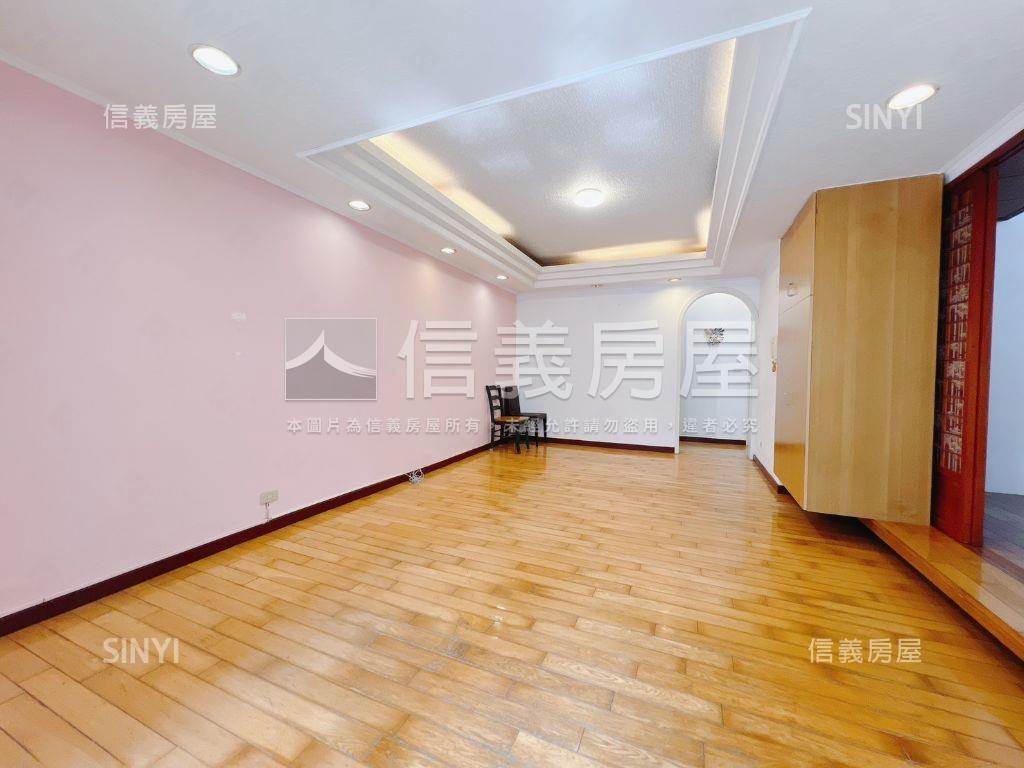 『惠宇』伊莉莎白三房公寓房屋室內格局與周邊環境