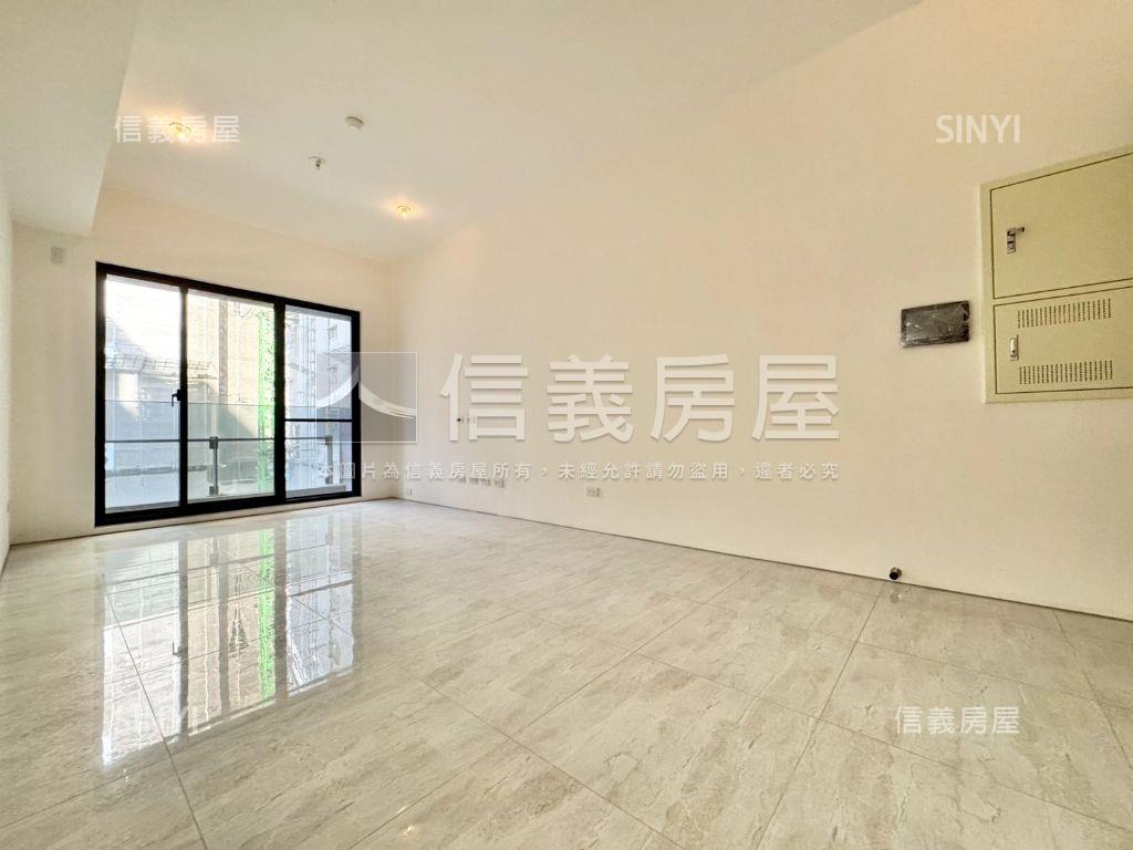 德友秀川三房車位房屋室內格局與周邊環境