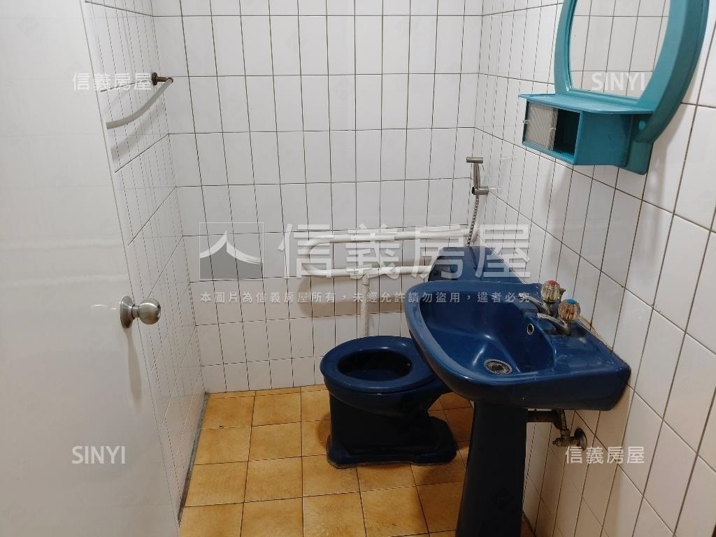 馬到成功萬安街邊間店住辦房屋室內格局與周邊環境