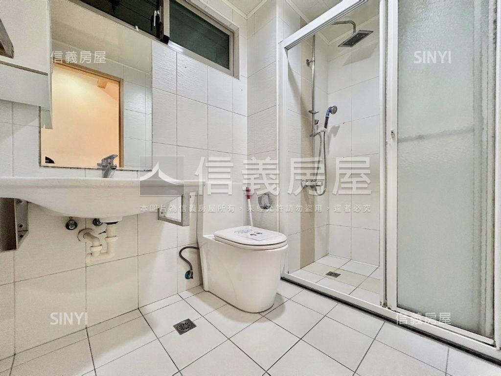 就是愛芬蘭房屋室內格局與周邊環境