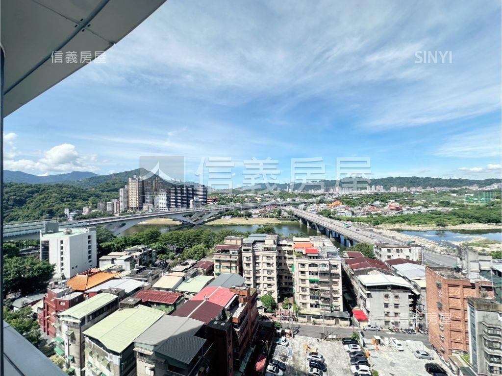 碧波白河景２房平面車位房屋室內格局與周邊環境