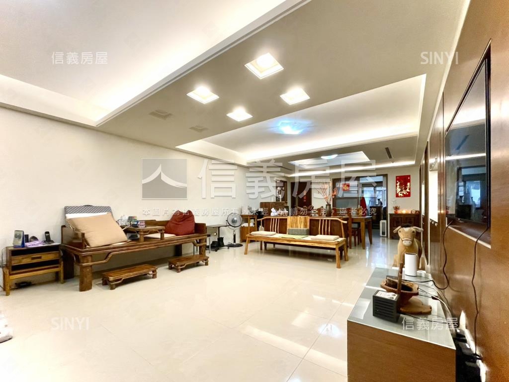 珍藏★東區捷運★邊間四房房屋室內格局與周邊環境