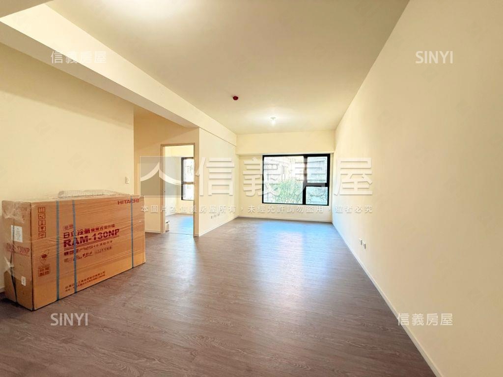 景安全新三房坡平車位房屋室內格局與周邊環境