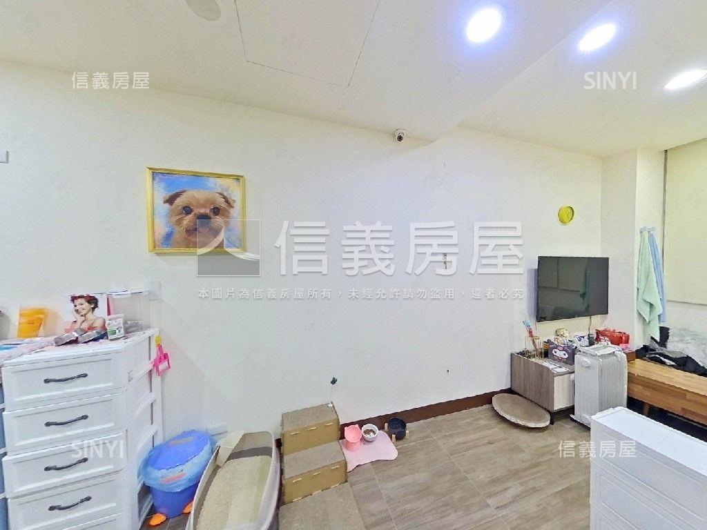 丹鳳稀有黃金店面房屋室內格局與周邊環境