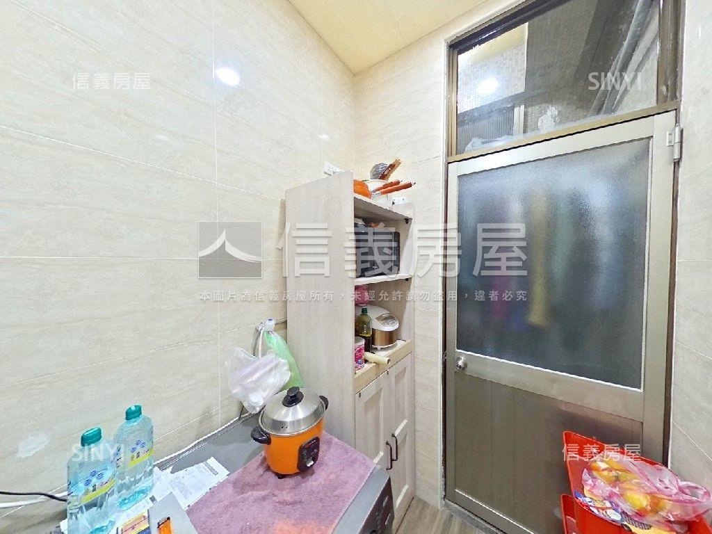 丹鳳稀有黃金店面房屋室內格局與周邊環境