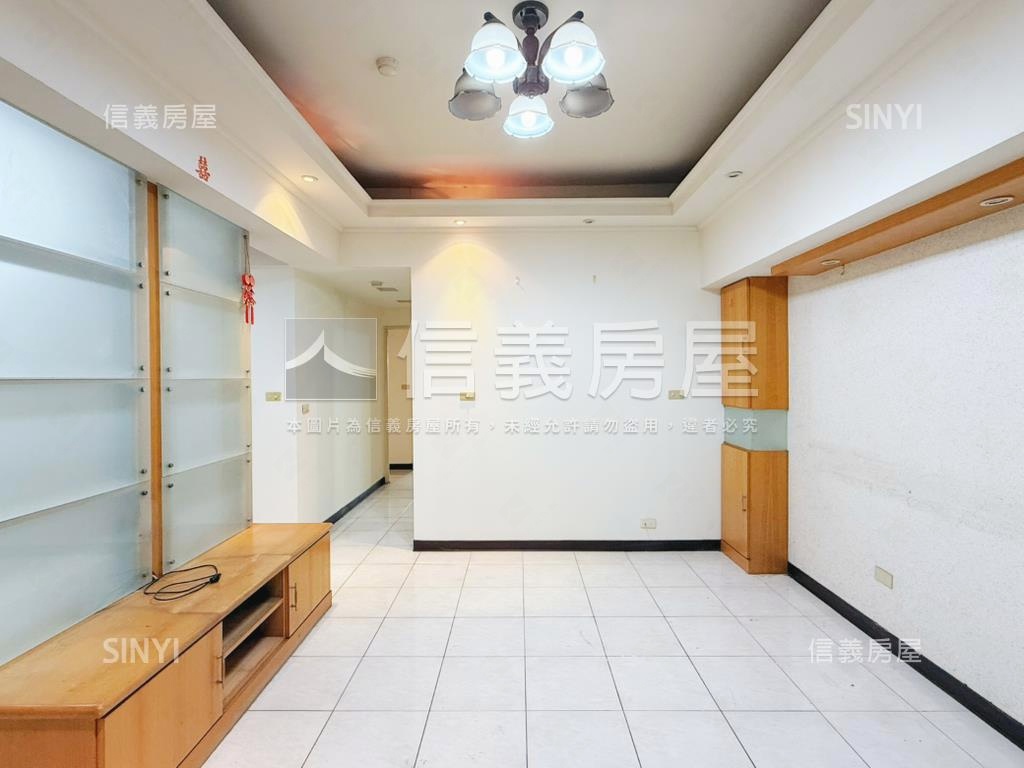 仁愛公園制震邊間三房房屋室內格局與周邊環境