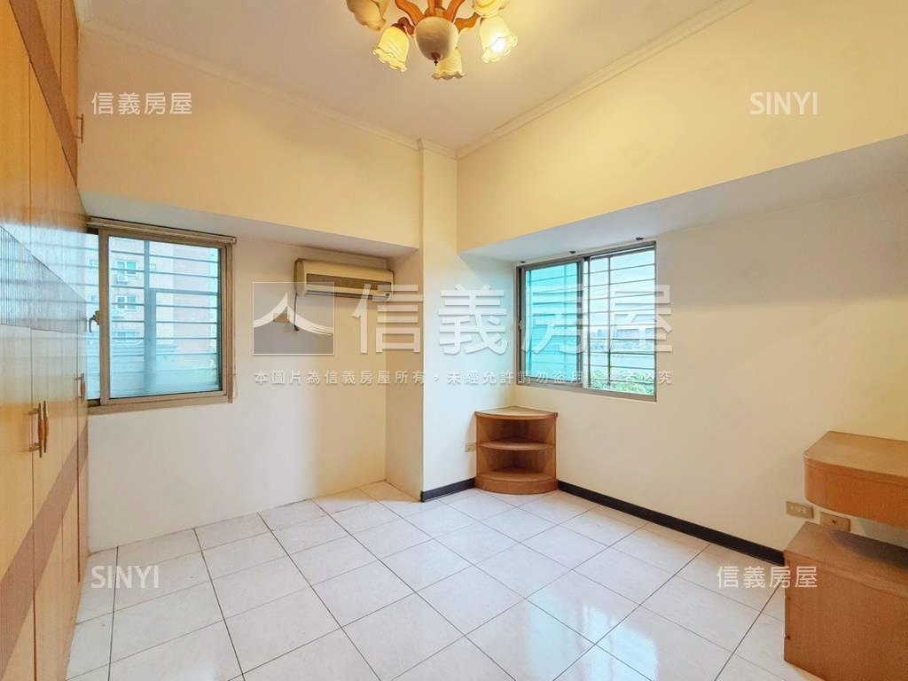 仁愛公園制震邊間三房房屋室內格局與周邊環境