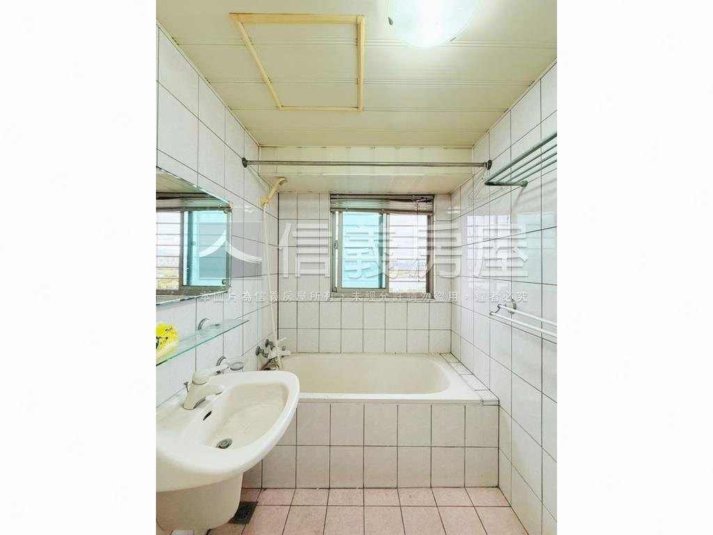 仁愛公園制震邊間三房房屋室內格局與周邊環境