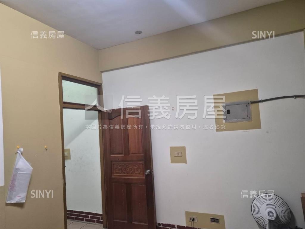朝南邊間優質透天房屋室內格局與周邊環境