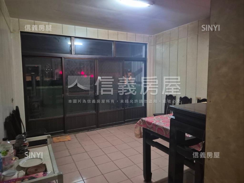 朝南邊間優質透天房屋室內格局與周邊環境