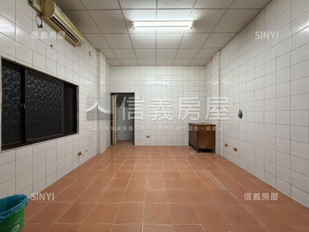 天祥街前後臨路透天房屋室內格局與周邊環境