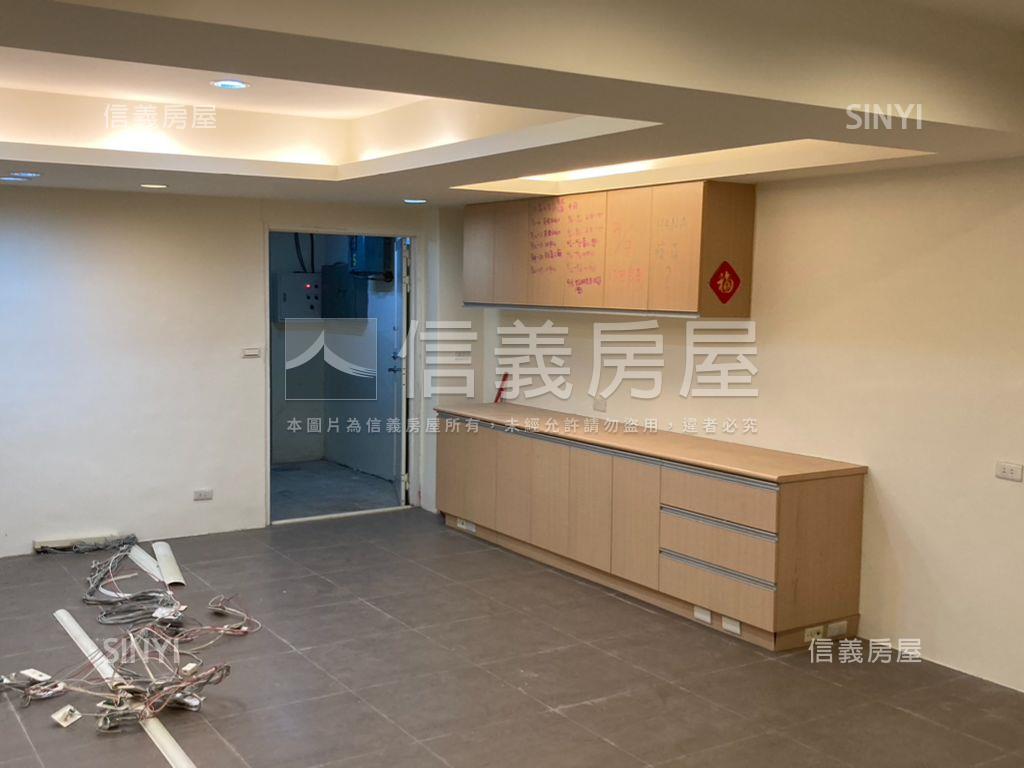 天母中山北路金店面房屋室內格局與周邊環境