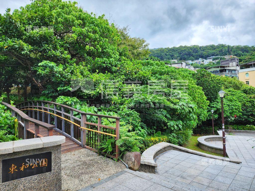 天母中山北路金店面房屋室內格局與周邊環境