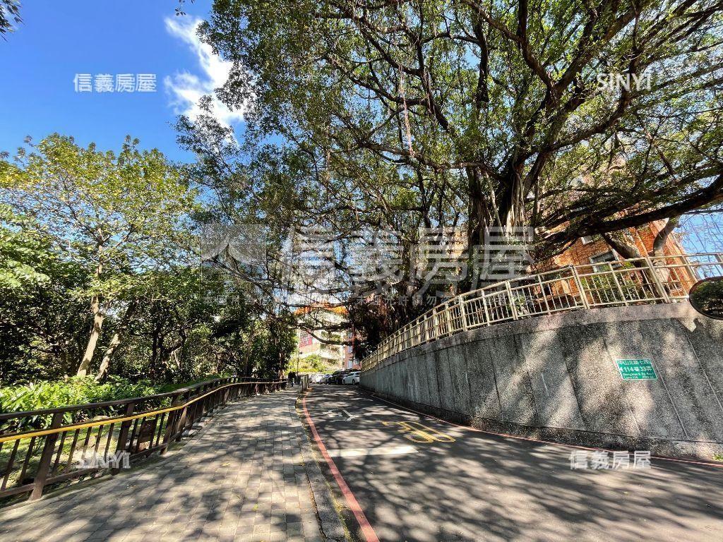 天母中山北路金店面房屋室內格局與周邊環境