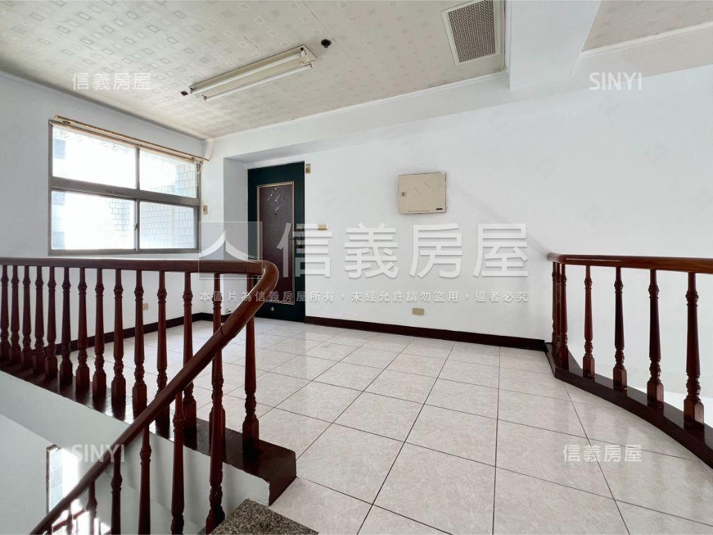 南國｜樓中樓三房平車房屋室內格局與周邊環境