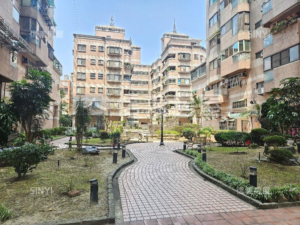 北屯崇德３房附車位房屋室內格局與周邊環境