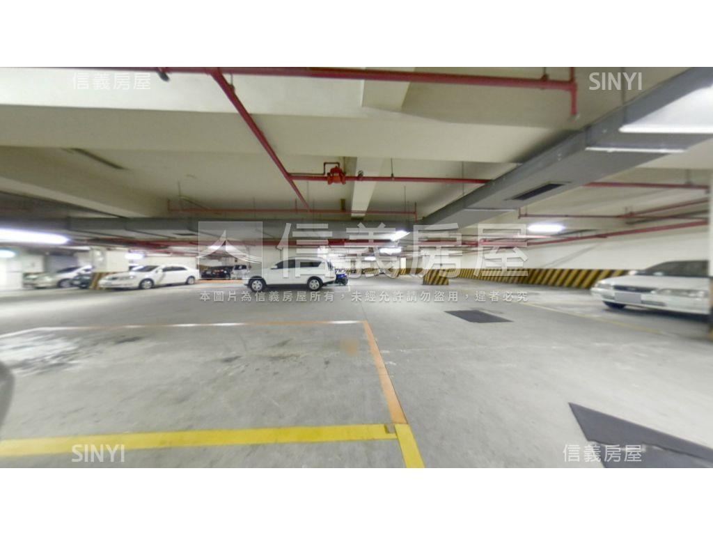 北屯崇德３房附車位房屋室內格局與周邊環境