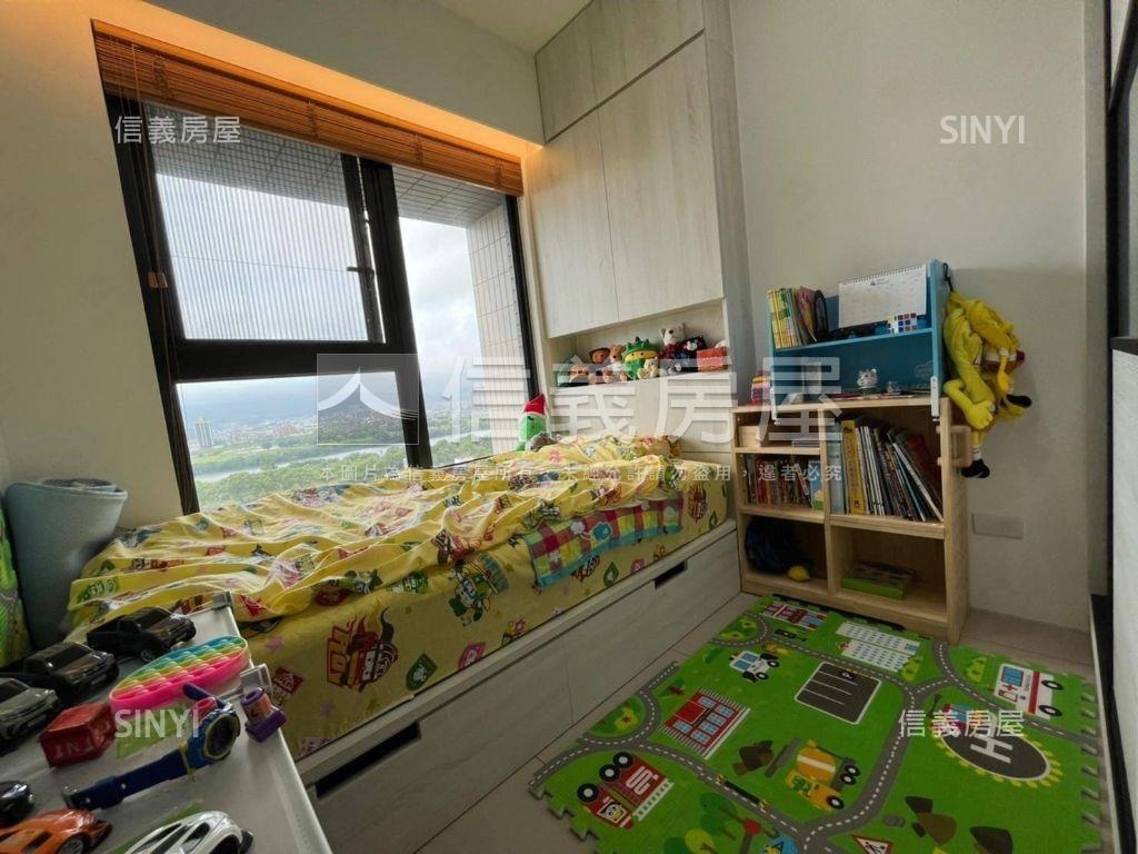 稀有水岸景觀戶～亞昕翠峰房屋室內格局與周邊環境