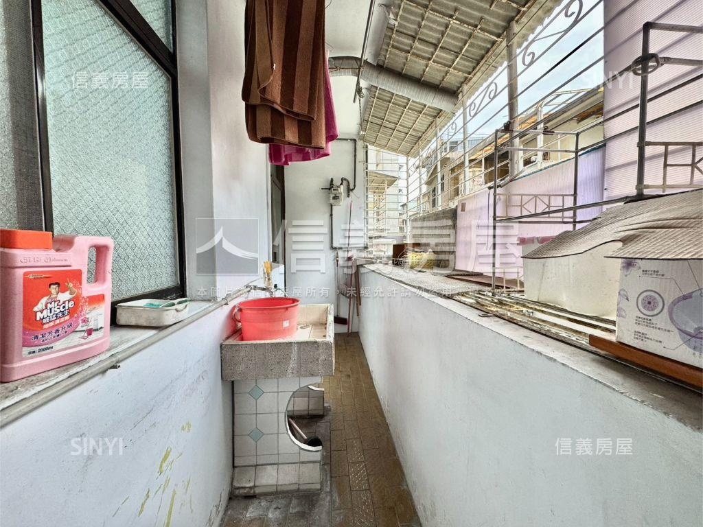 名仕園有管理方正美寓房屋室內格局與周邊環境
