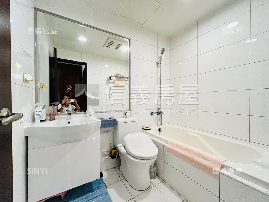 ＶＩＴＡ質感美屋三房車位房屋室內格局與周邊環境