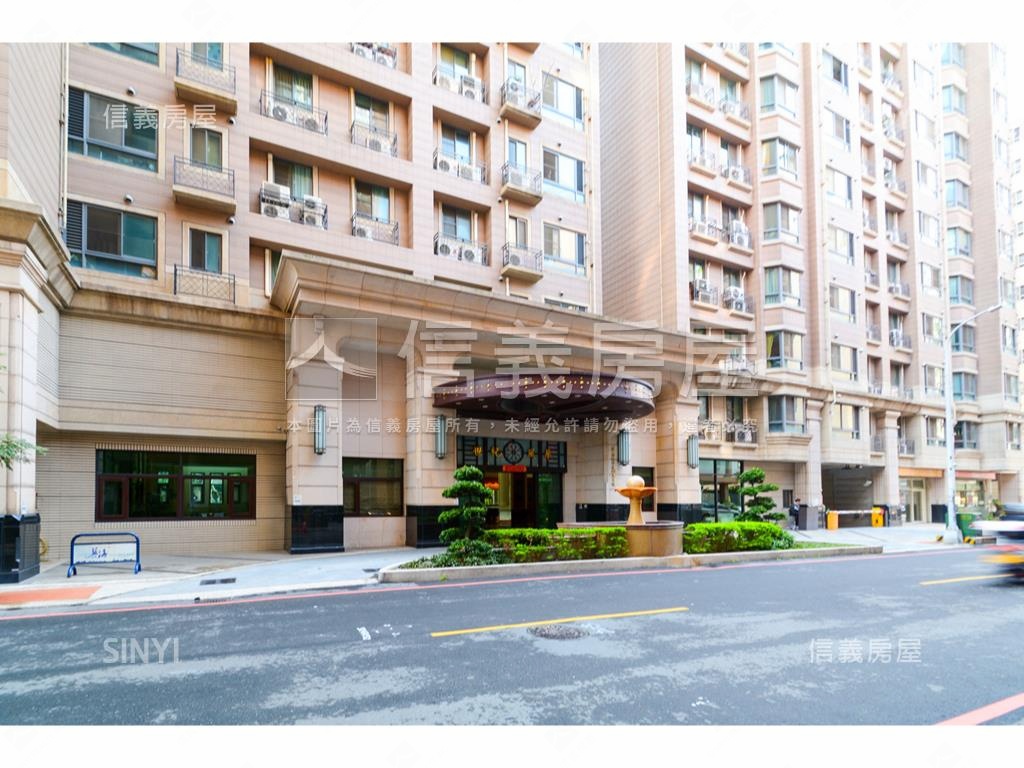世紀風華黃金店面房屋室內格局與周邊環境