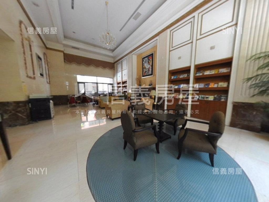 世紀風華黃金店面房屋室內格局與周邊環境