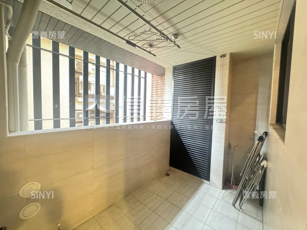 精美裝潢大三房雙峰匯房屋室內格局與周邊環境