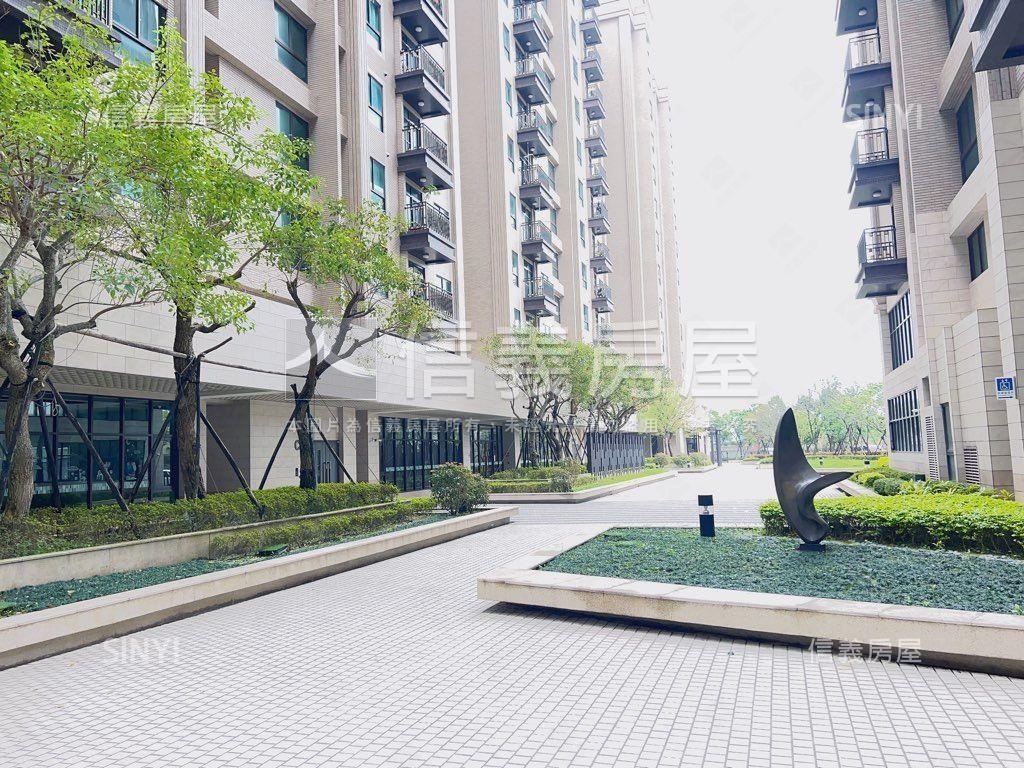 麗寶豐洲大兩房車位房屋室內格局與周邊環境