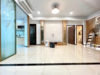 麗寶豐洲大兩房車位