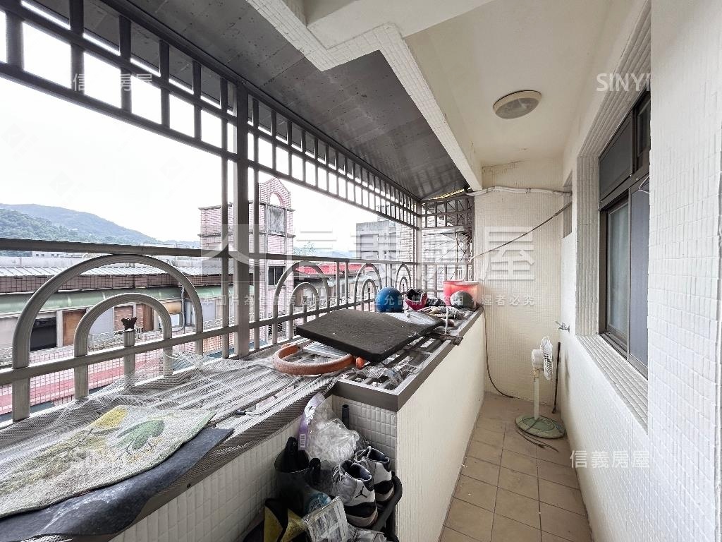 政大美寓未來捷運房屋室內格局與周邊環境